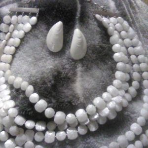 White beaded 5 strand necklace and earring